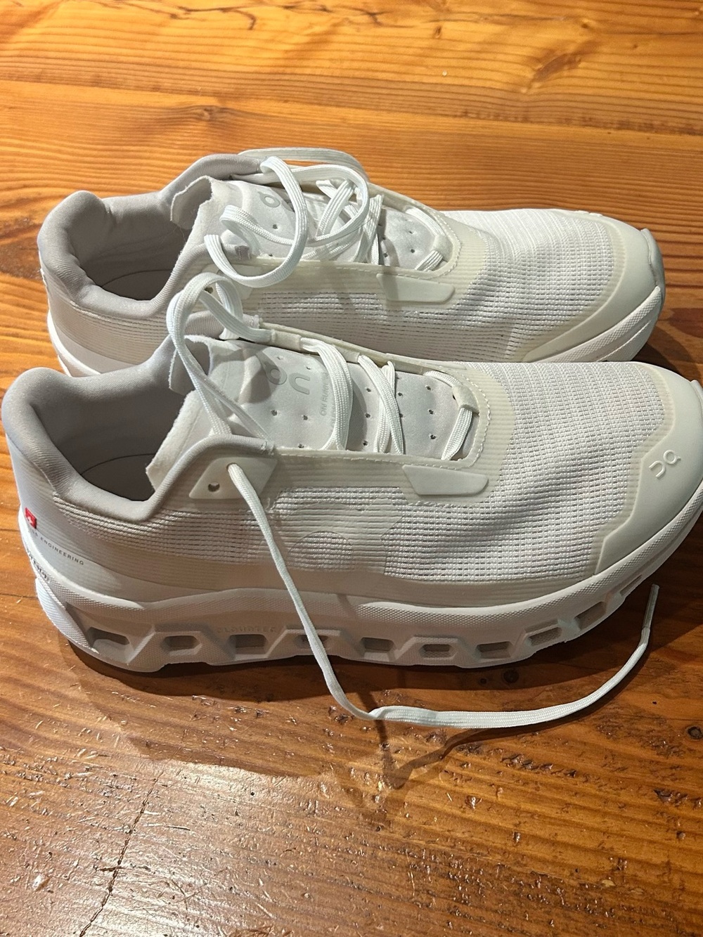 On Running White Cloudstyle Women’s Athletic Sneakers